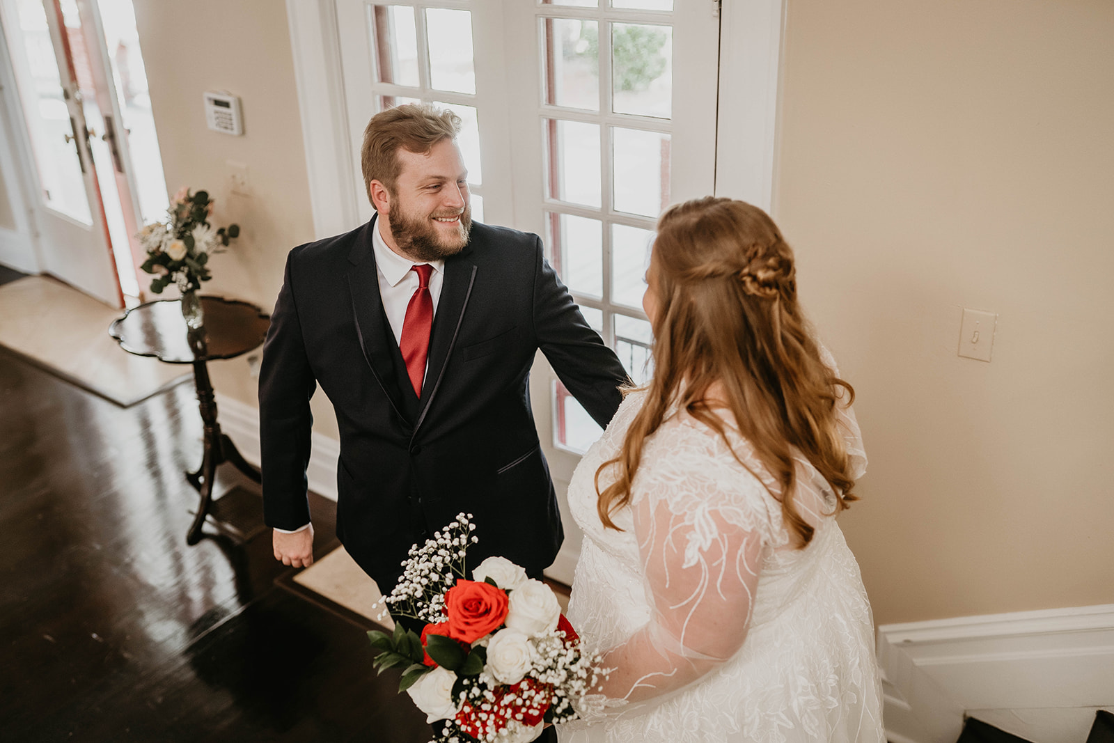The Heitman House First Look Wedding Photography
