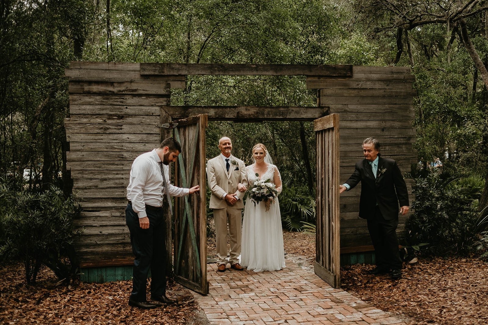 Bridle Oaks Barn Central Florida Rustic Wedding Ceremony Photography