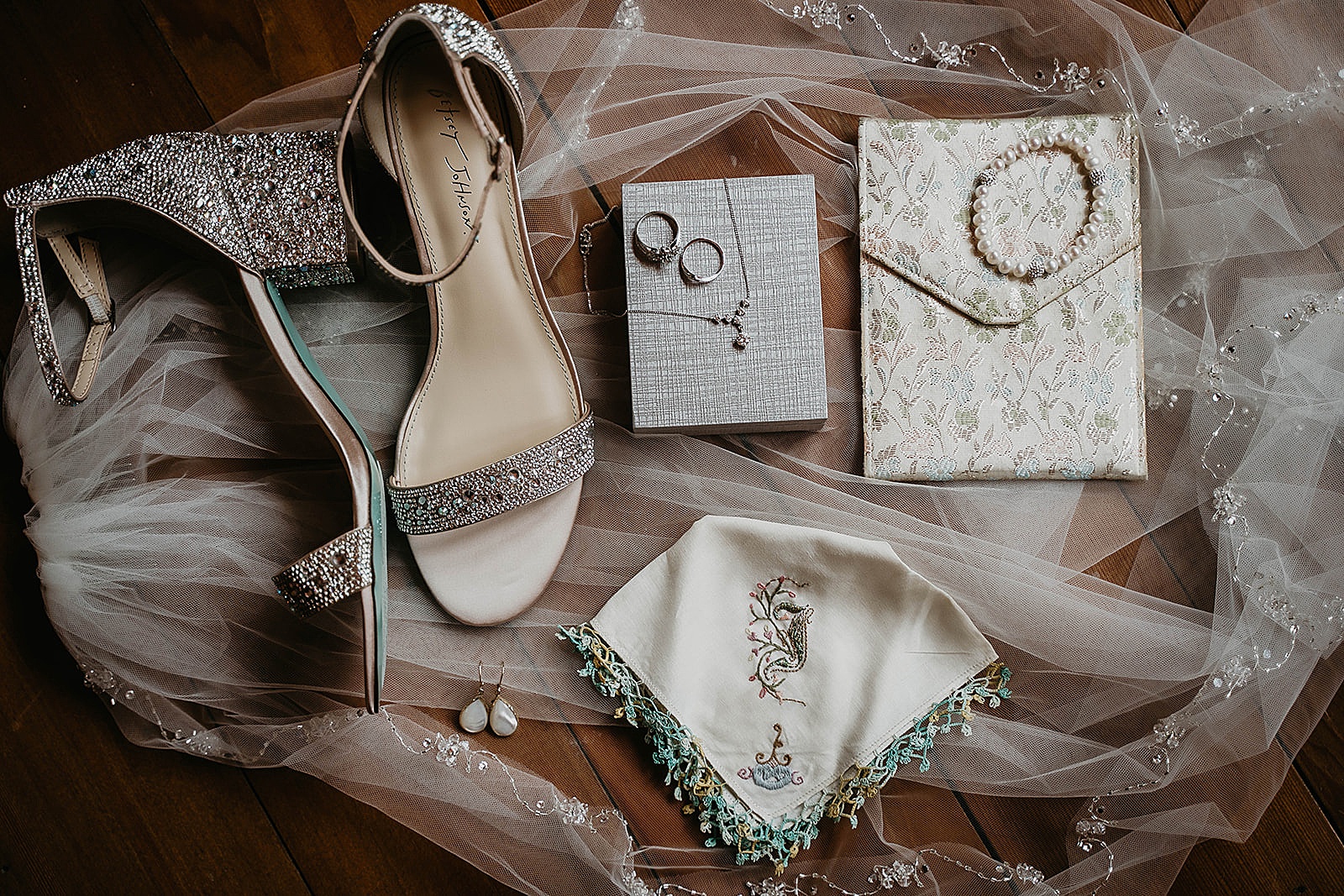 Rustic Colorado Elopement Details by Krystal Capone Photography
