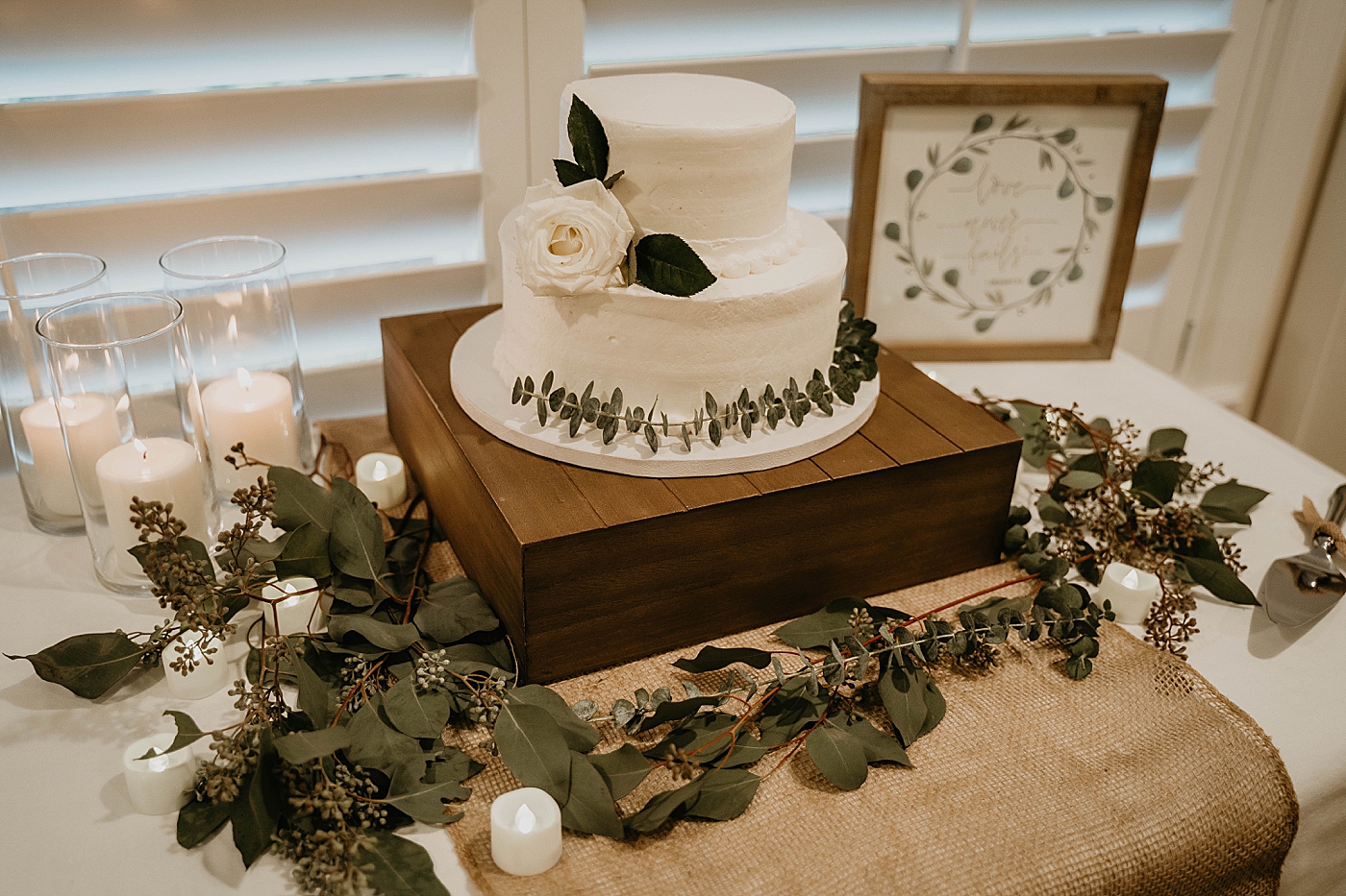 Wedding detail shot of simple and beautiful wedding cake Intimate South Florida Wedding Photography captured by Wedding Photographer Krystal Capone Photography